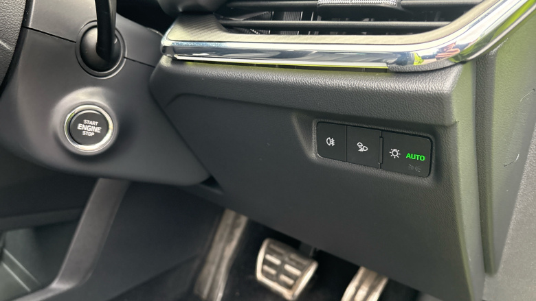 Skoda Enyaq 220kW vRS 82kWh 4x4 5dr Auto Electric 